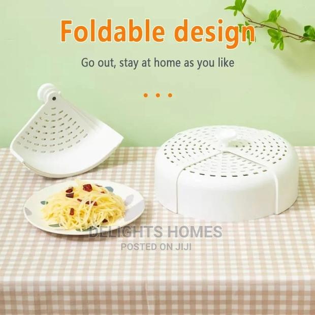 Foldable Plastic Food Cover With Vents - thumbnail 2
