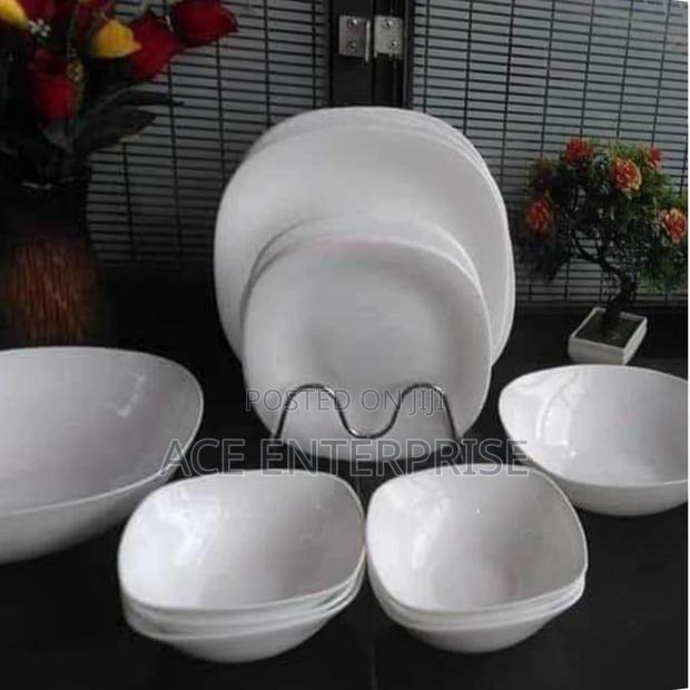 20 Pieces White Dinner Set - main view