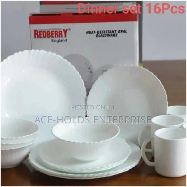 Plain White Dinner Set - main view
