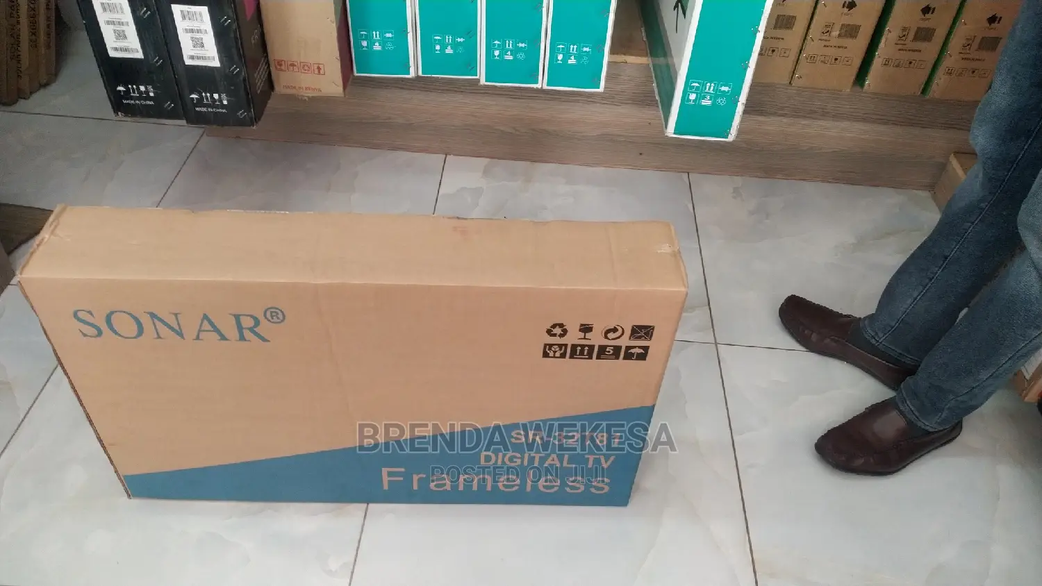 Sonar Sr- 32T81 Digital Frameless