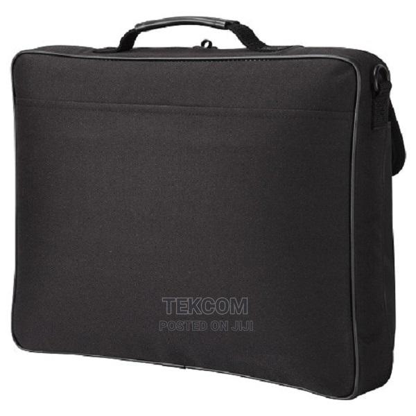 Targus Classic 15.6" Clamshell Laptop Carry Case TAR300