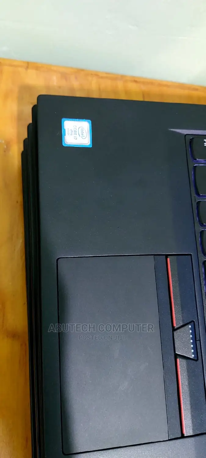 Laptop Lenovo ThinkPad T470s 8GB Intel Core I7 SSD 250GB