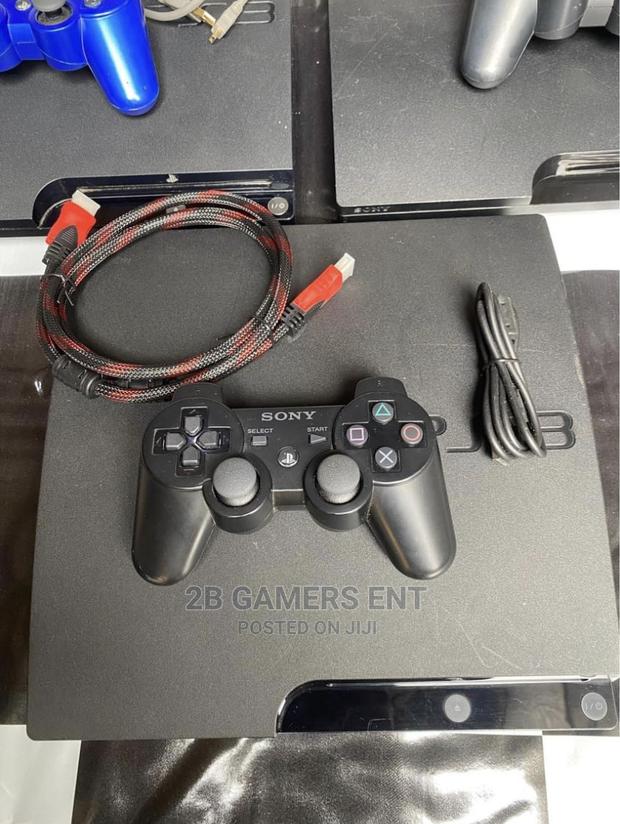 Ps3s, Slim Versions - main view