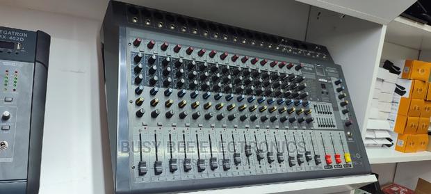16ch Megatron Powered Mixer - main view