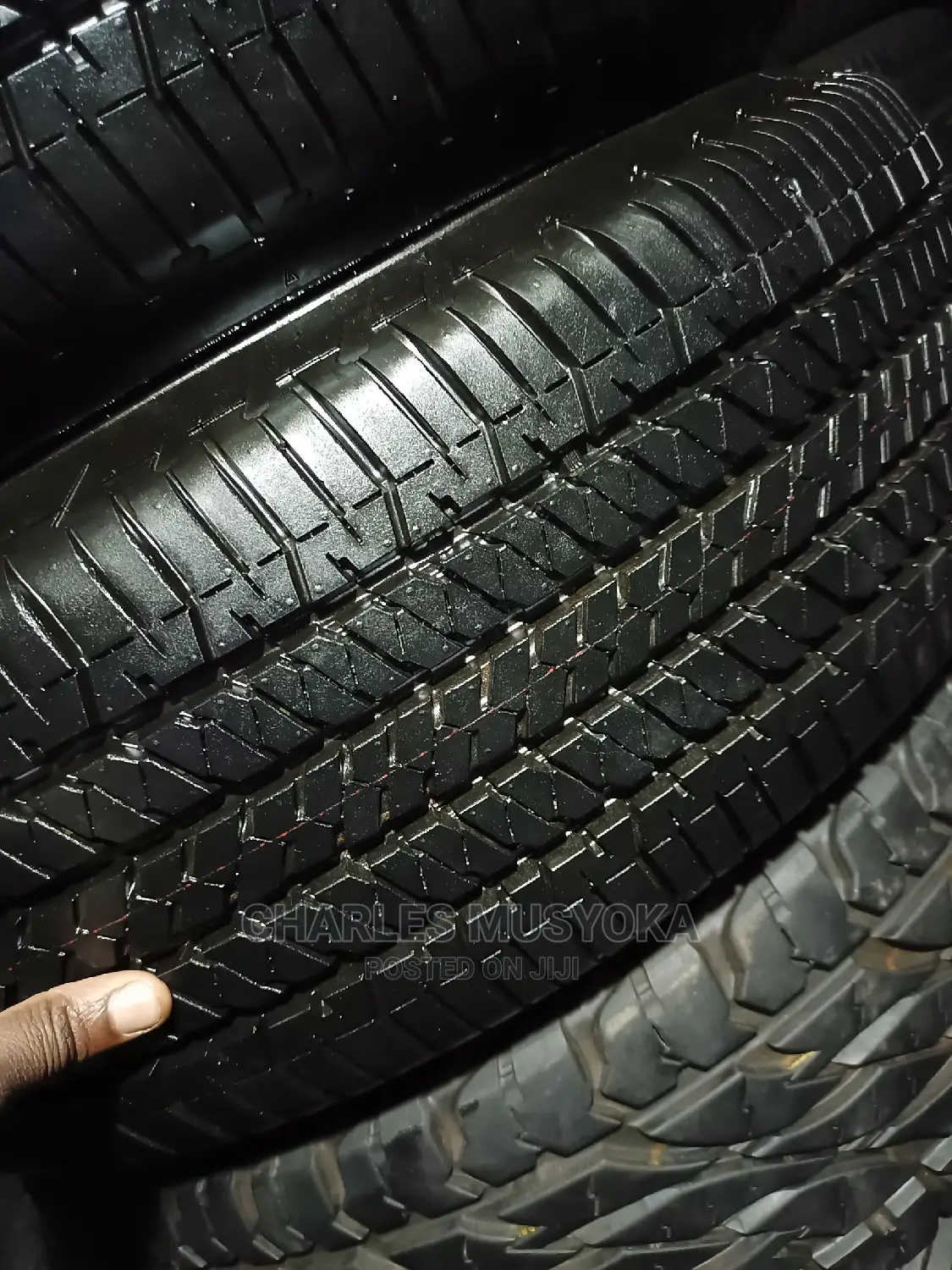 255/70 R 16 Bridgestone Made in Japan