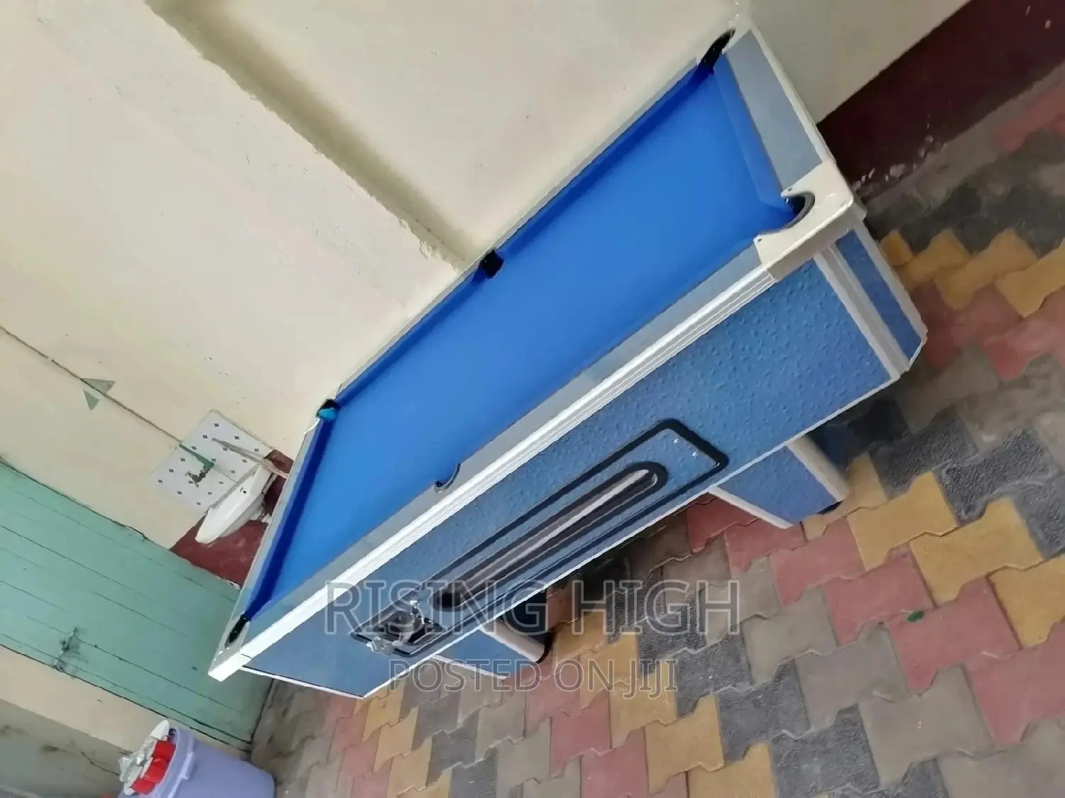 Unique and Good Quality Marble Pool Tables