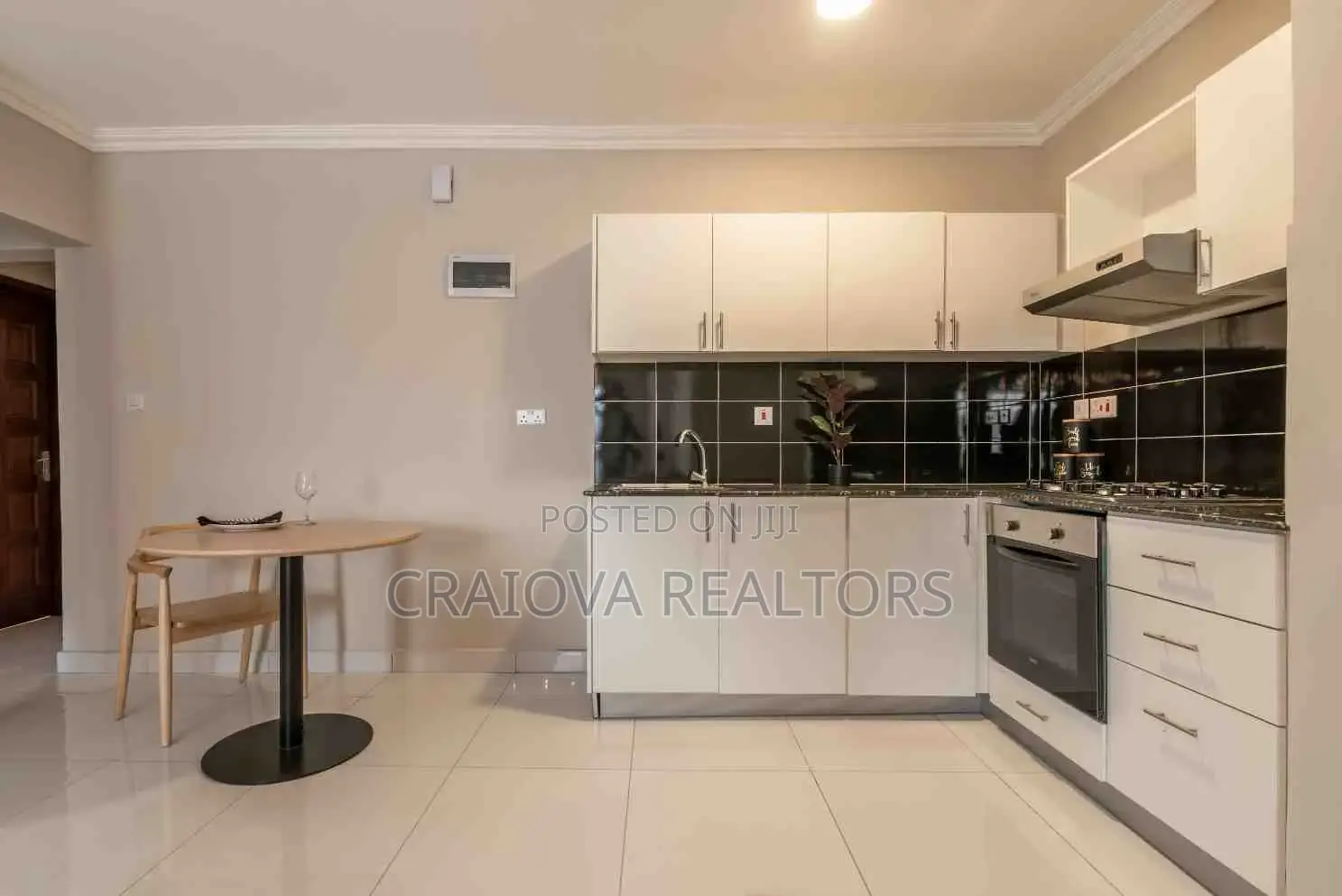 2bdrm Apartment in Gateway Mall Area for Sale