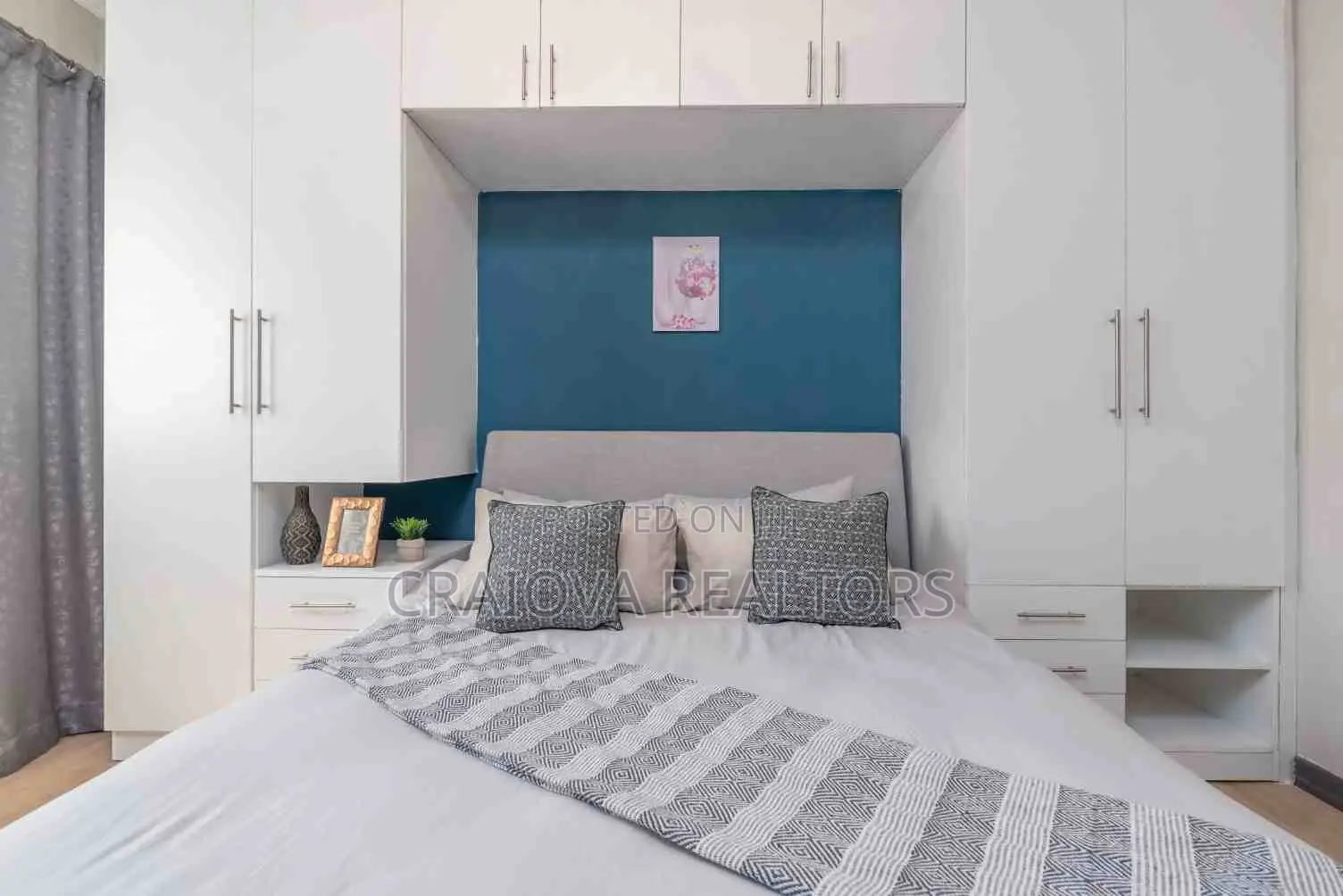 2bdrm Apartment in Gateway Mall Area for Sale