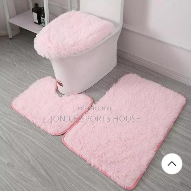 Bathroom Set - thumbnail 2