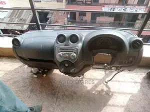 Nissan March 2011 Dashboard Complete