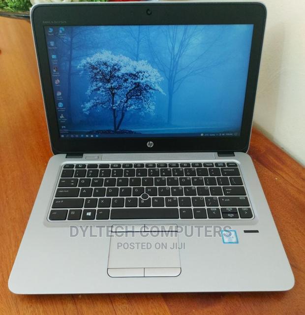 Laptop HP EliteBook 820 G3 8GB Intel Core I5 SSD 256GB - main view