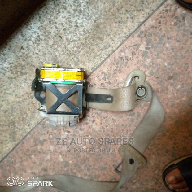 Toyota Belta Seat Belts - thumbnail 2