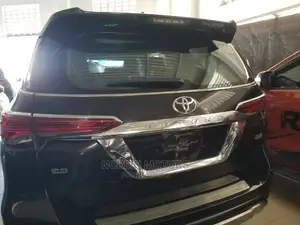 Toyota Fortuner 2.8 D AWD 2016 Black