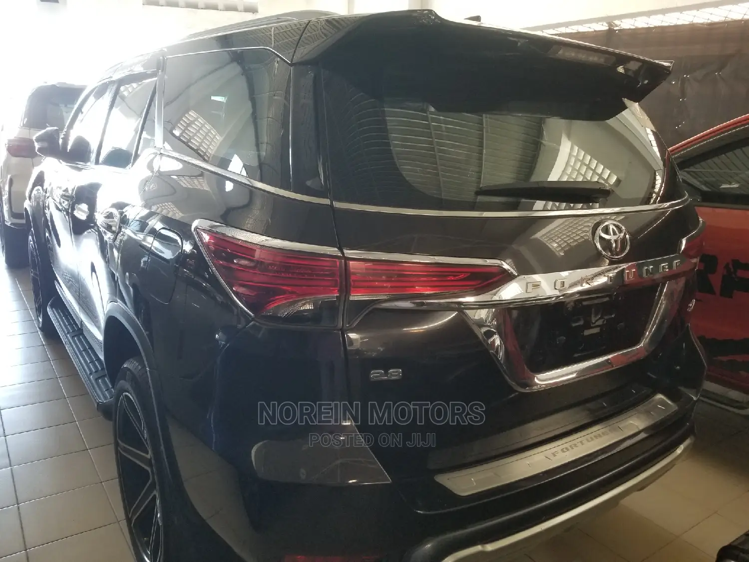 Toyota Fortuner 2.8 D AWD 2016 Black