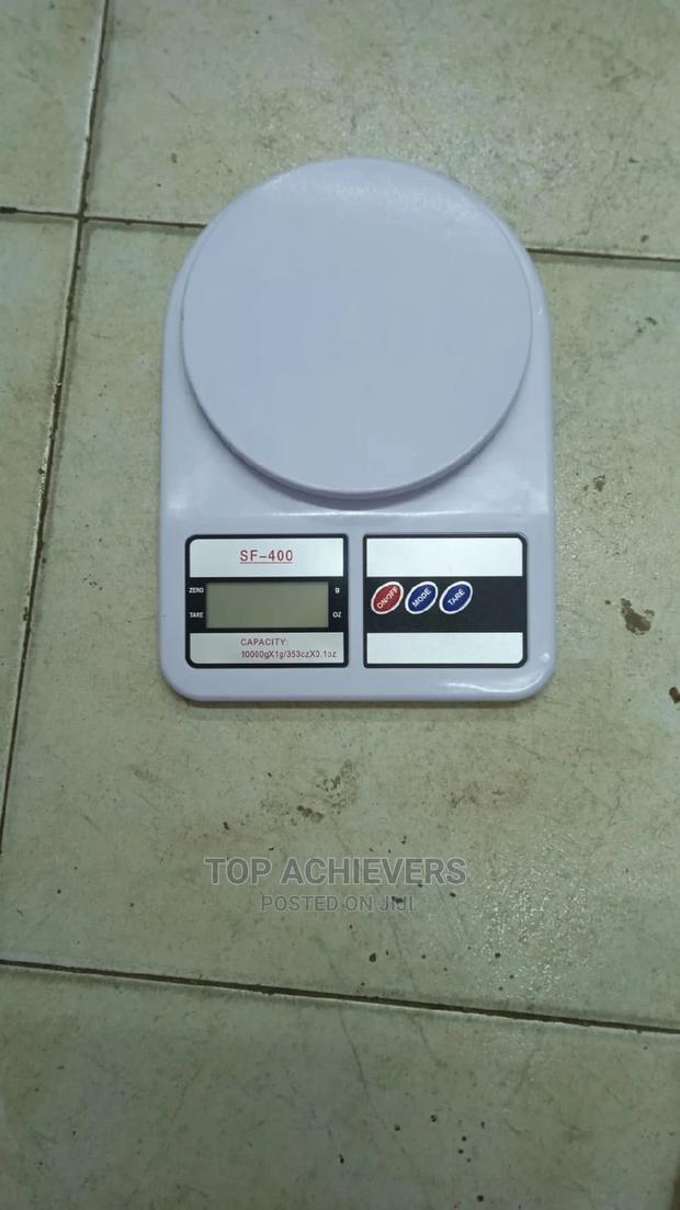 Electronic Kitchen Scale - main view