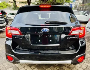 Subaru Outback 2015 Black