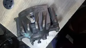 Brake Caliper Hilux Vigo (South Africa)