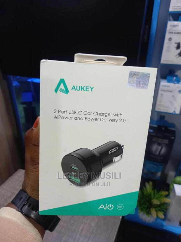 Aukey 2 Port Usbc Car Charger - thumbnail 3