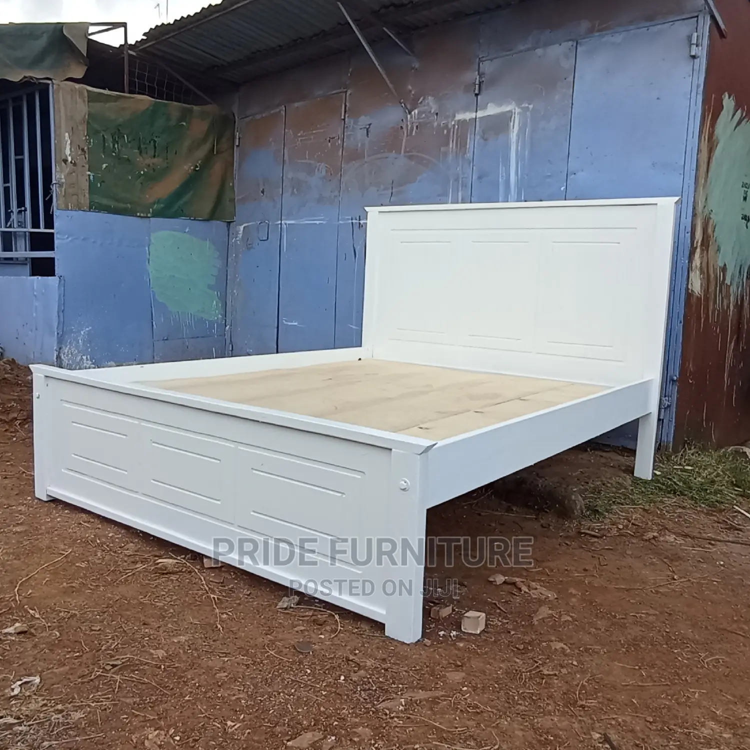 White Wooden Bed 5*6