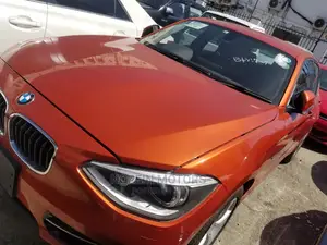 BMW 116i 2015 Orange
