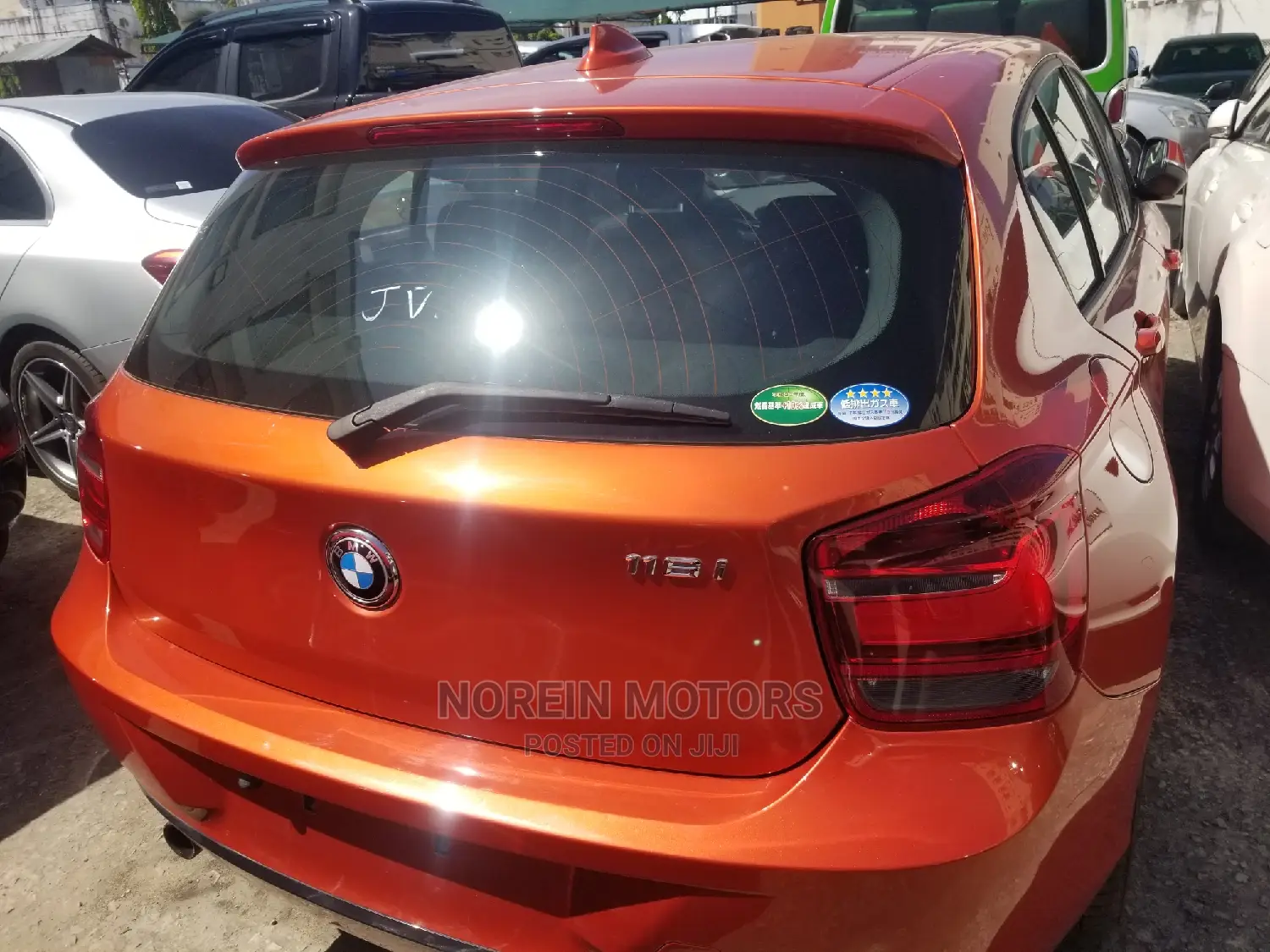 BMW 116i 2015 Orange