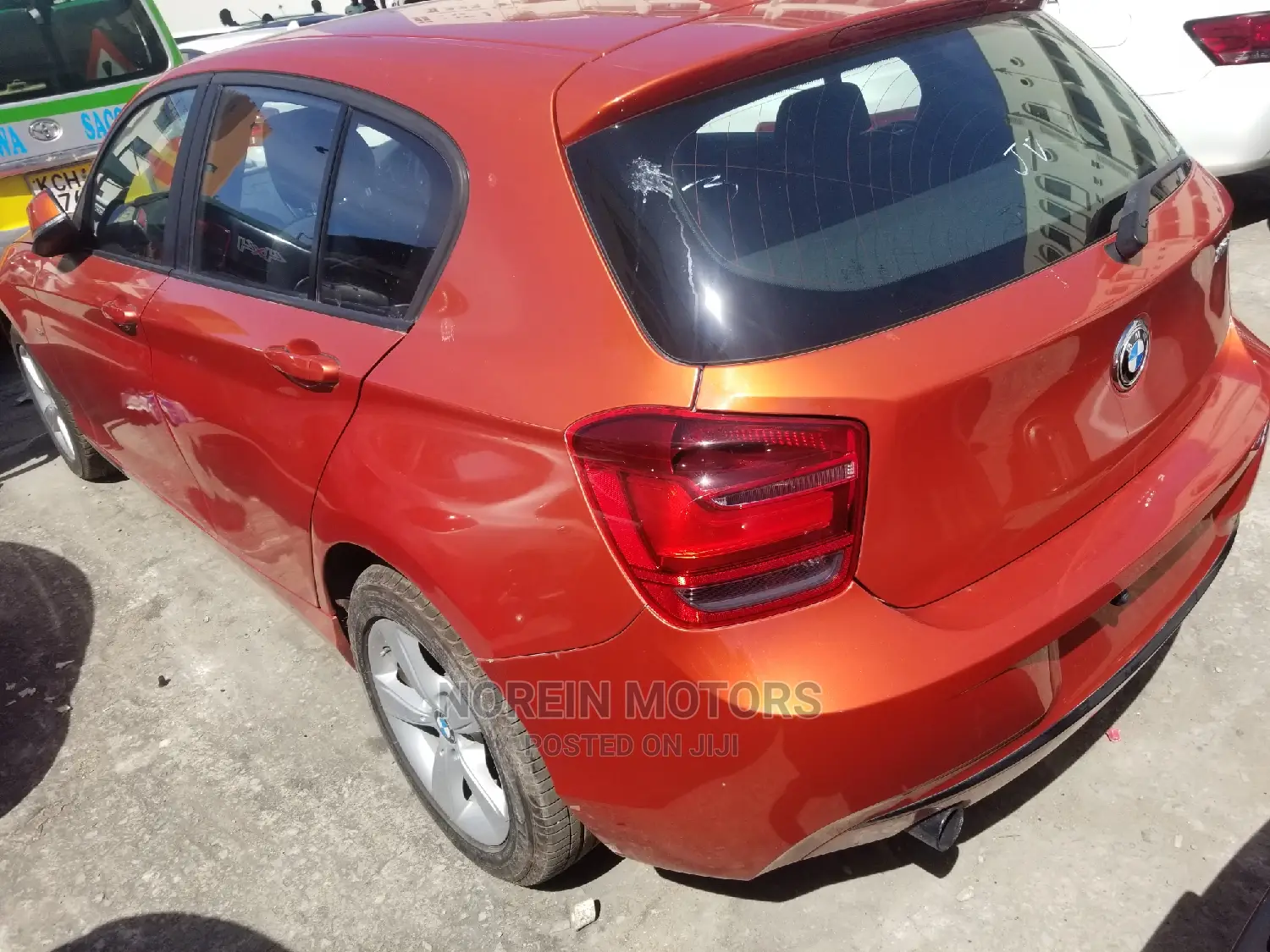 BMW 116i 2015 Orange