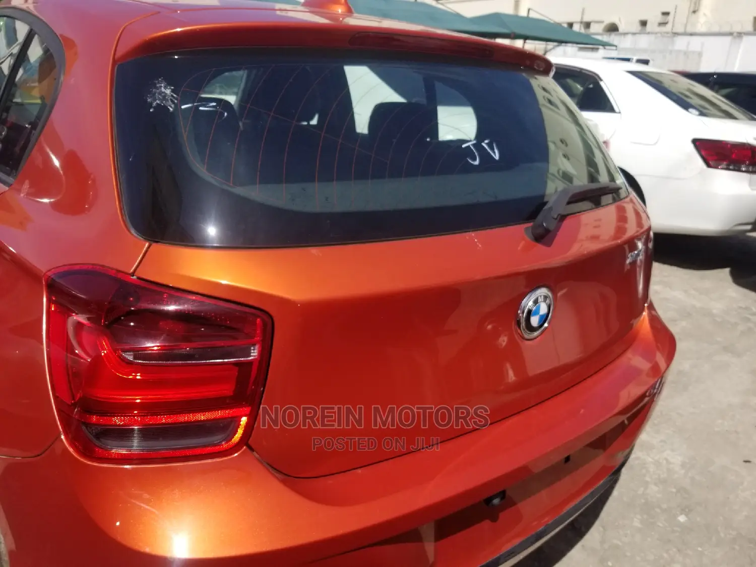 BMW 116i 2015 Orange