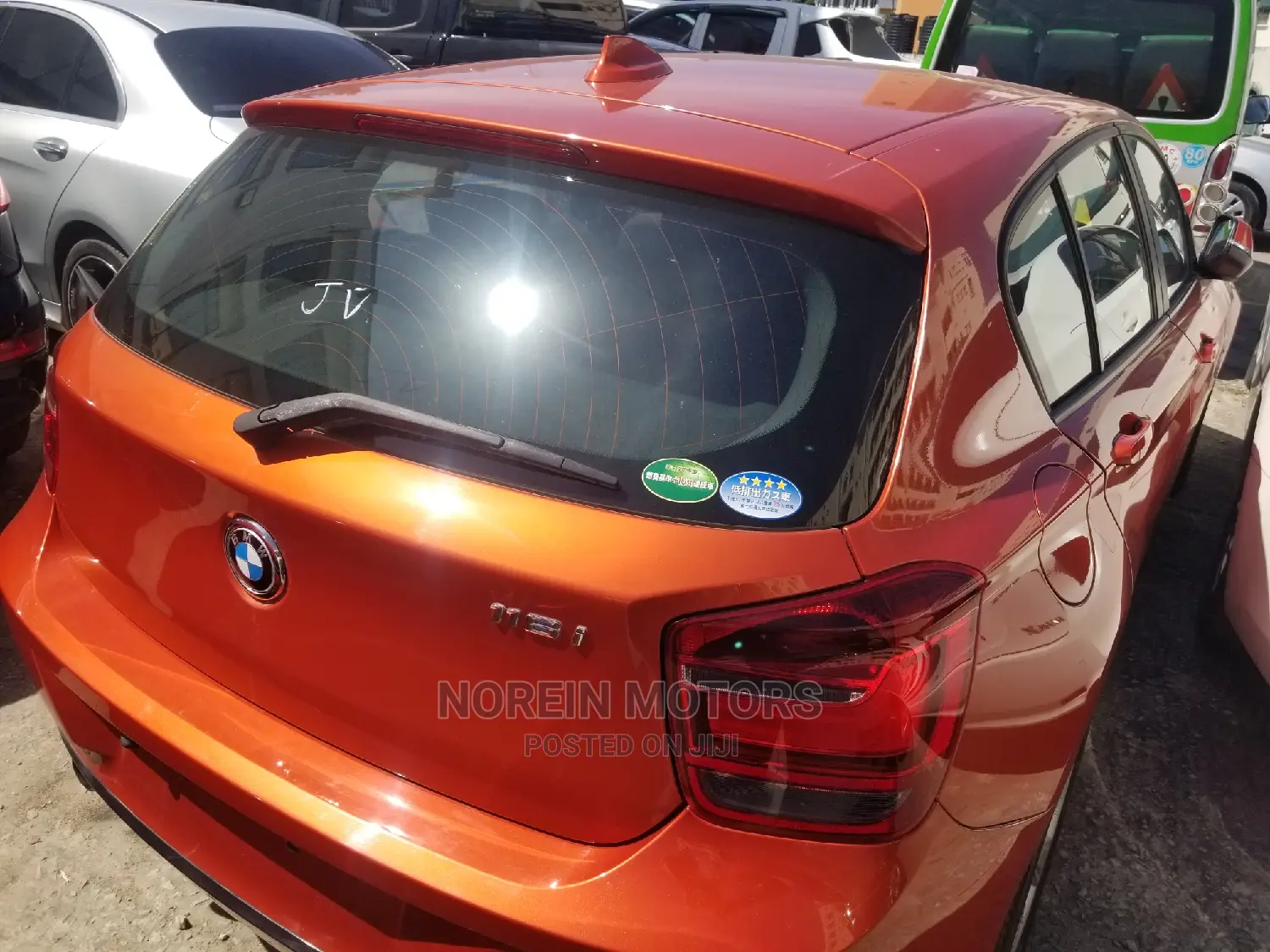 BMW 116i 2015 Orange