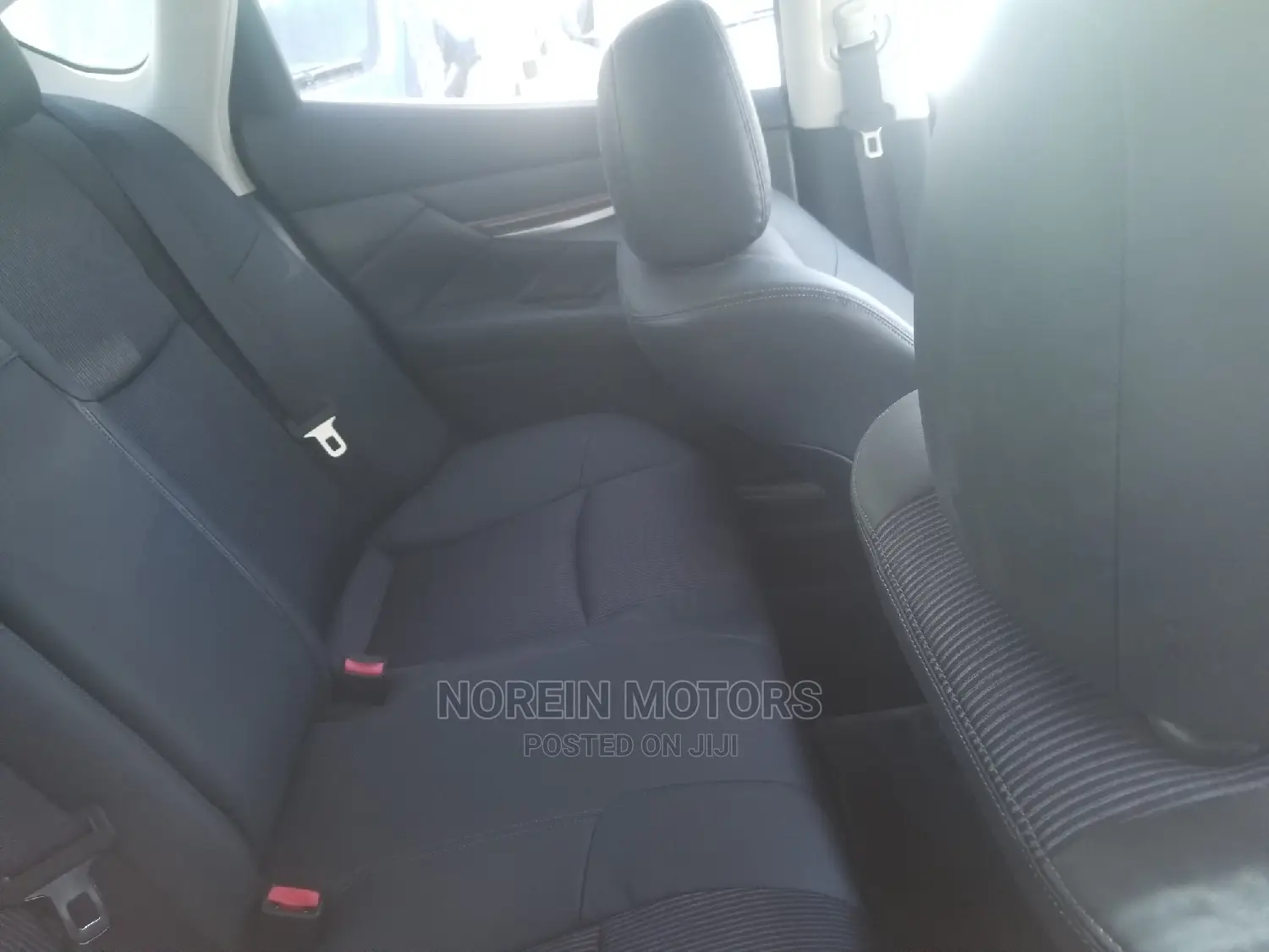 Nissan Fuga 2015 White