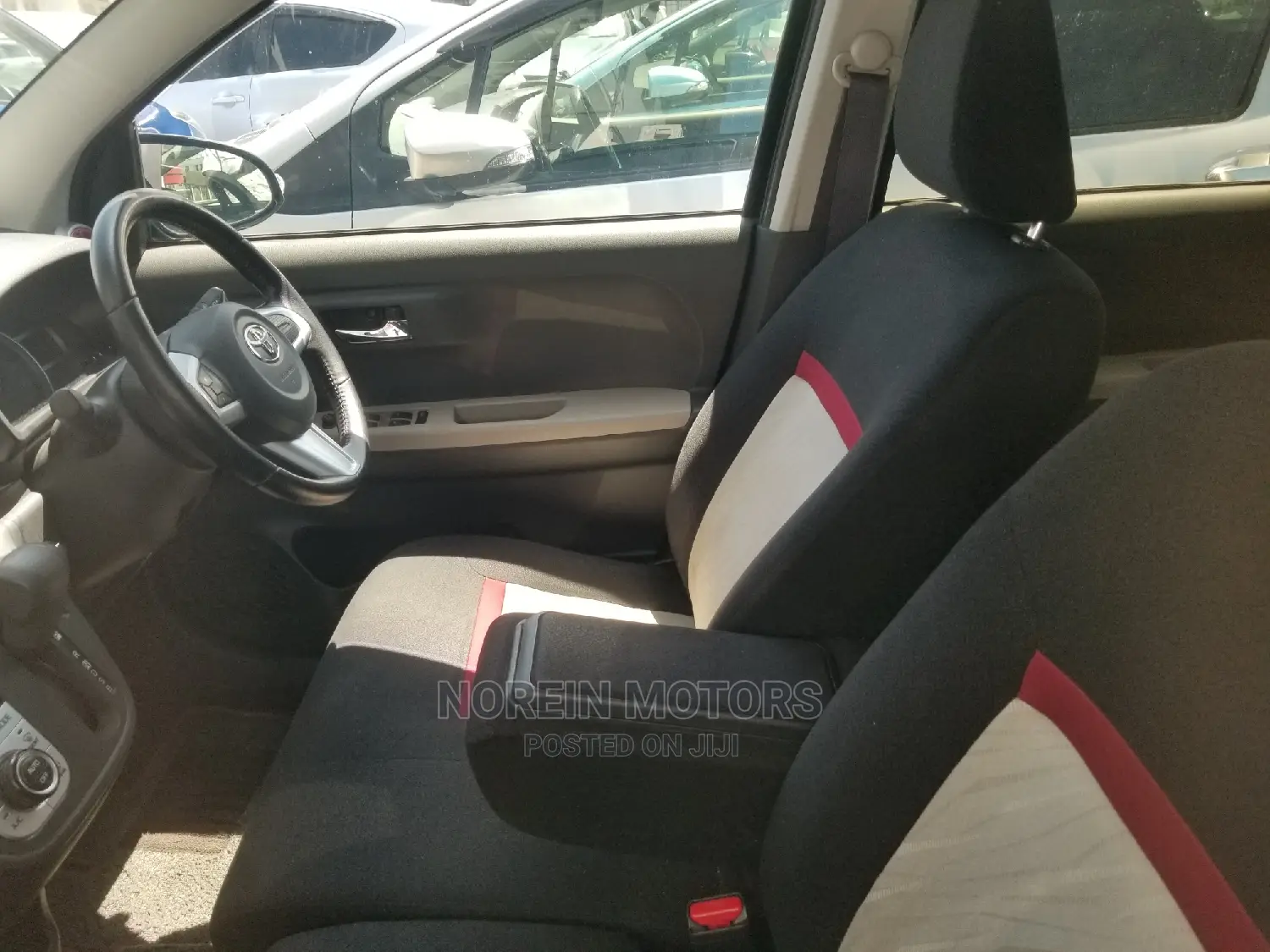 Toyota Passo 1.0 FWD 2015 Green