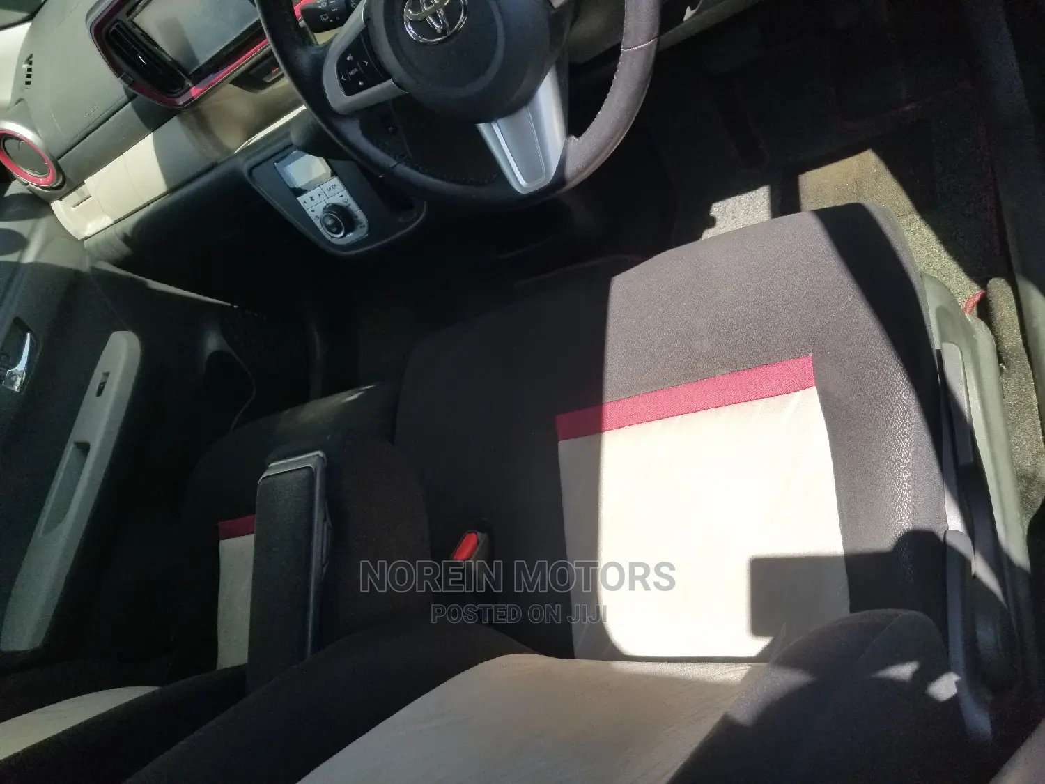 Toyota Passo 1.0 FWD 2015 Green