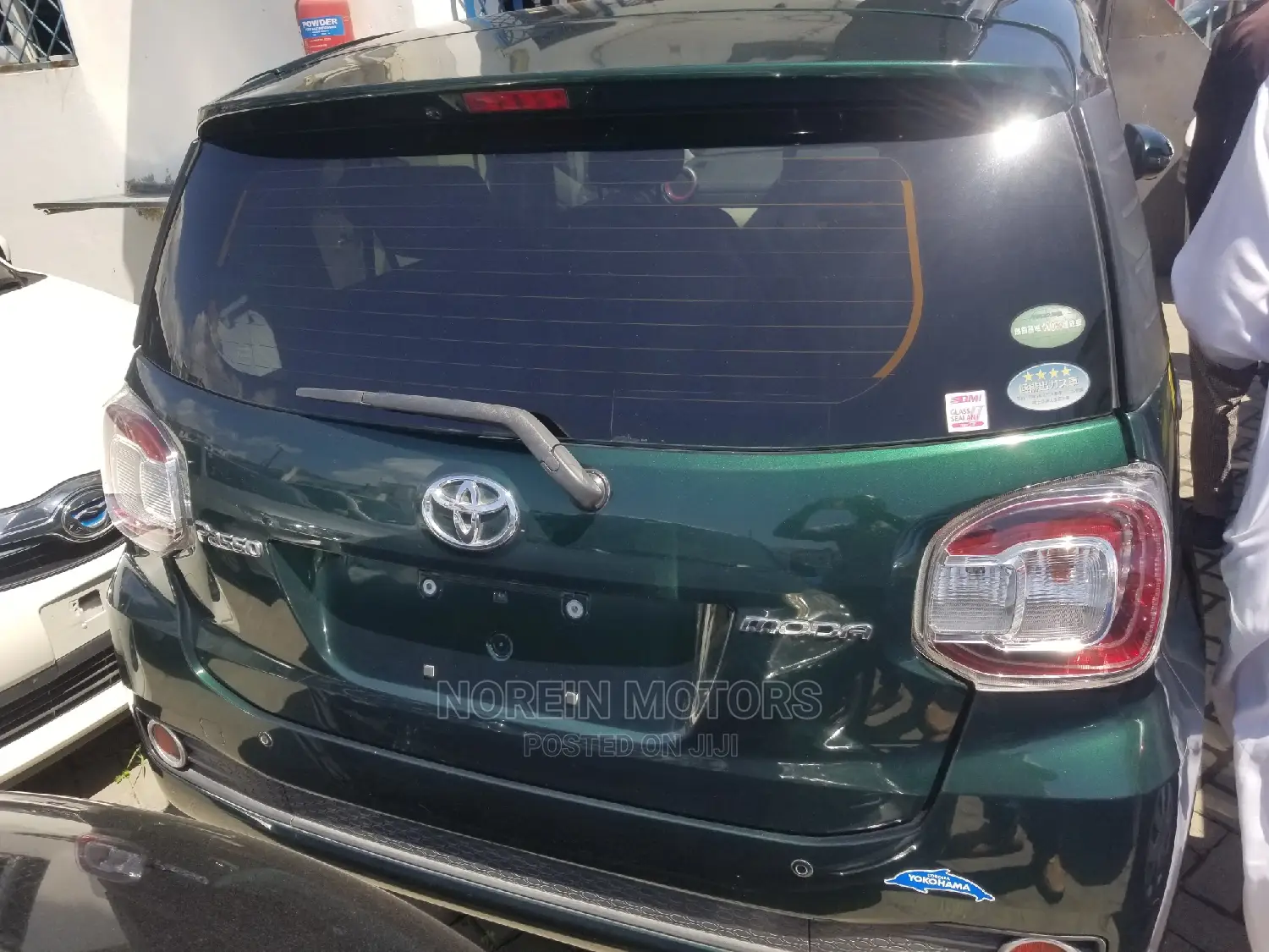 Toyota Passo 1.0 FWD 2015 Green