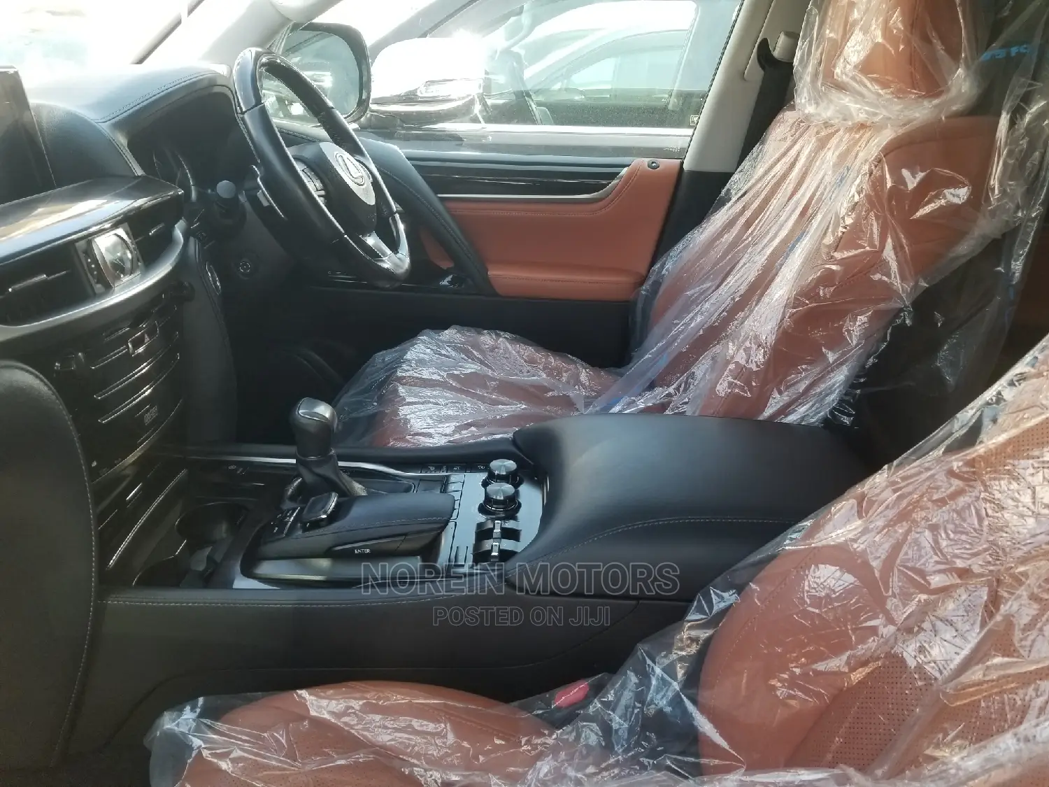 Lexus LX 570 AWD 2017 Black