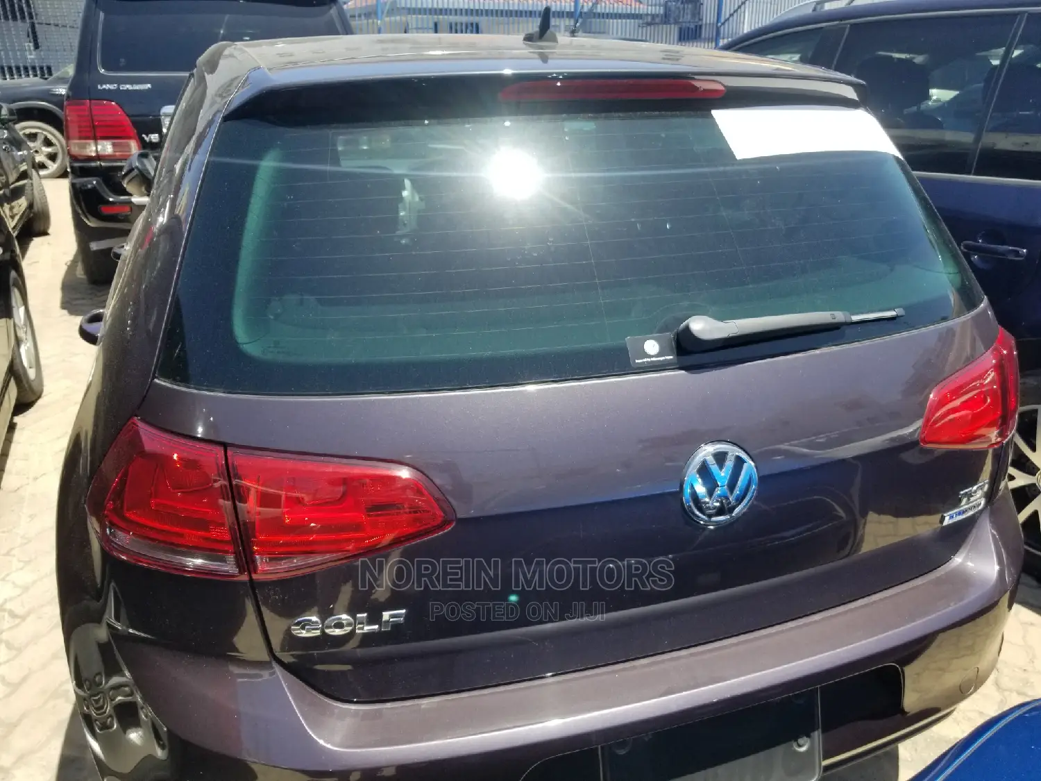 Volkswagen Golf 2015 Purple
