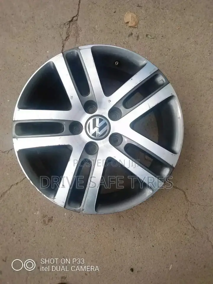 16 Inch New Shape Vw New Original Rims Set( Germany)