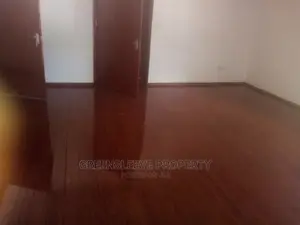 6bdrm Townhouse/Terrace in Karen Hardly Kisembe for sale