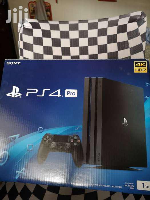 Used Ps4 Pro 1tb - main view