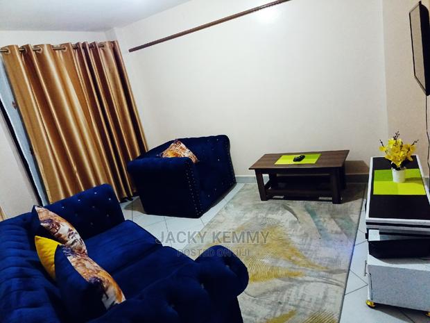 South B, Serviced 1 Bedroom Airbnb - thumbnail 3