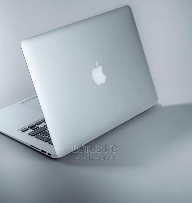 Laptop Apple MacBook Pro 2015 16GB Intel Core I7 SSD 256GB - thumbnail 2