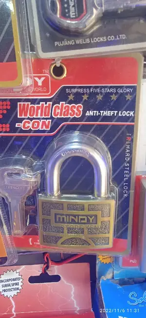 Hard Mindy Padlock
