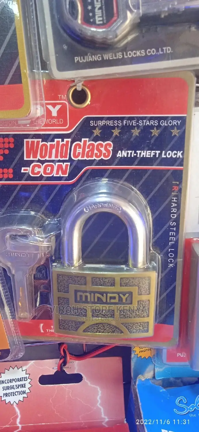 Hard Mindy Padlock