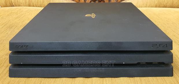 Ps4 Pro, Jailbroken, 18 Games - main view