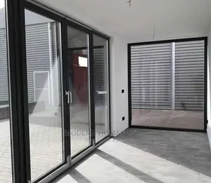 Pre Fabricated Container Homes and Resorts