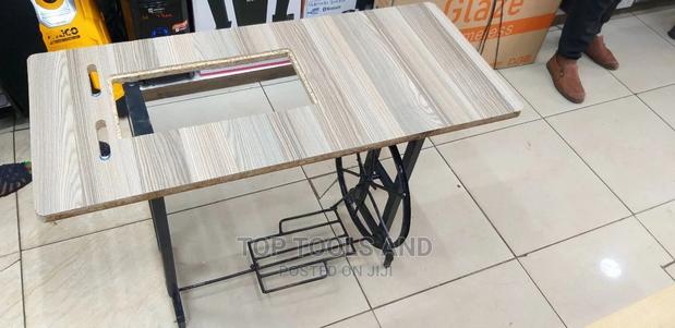 Sewing Machine Table - main view