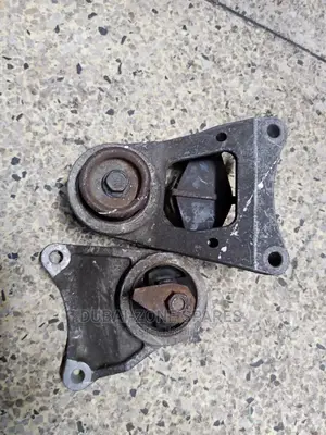 Differential Mounts Toyota Rav 4, Rumion, Vanguard.