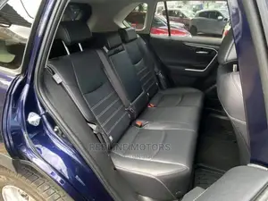 Toyota RAV4 2017 Blue