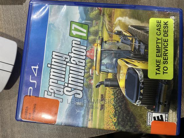 PS4 Farming Simulator 17 - main view