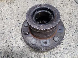 Front Wheel Hub Prado Land Cruiser Vx,79.