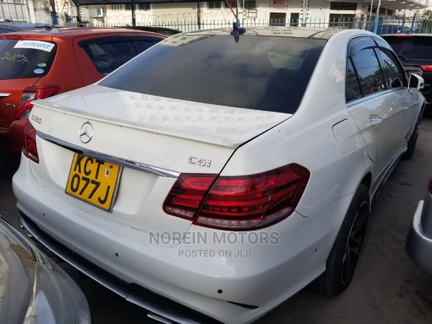 Mercedes-Benz E250 2013 White - thumbnail 5
