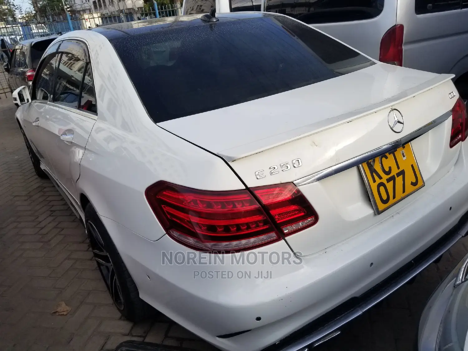 Mercedes-Benz E250 2013 White